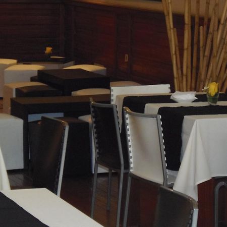 Plaza Fuerte Hotel Montevideo Bagian luar foto