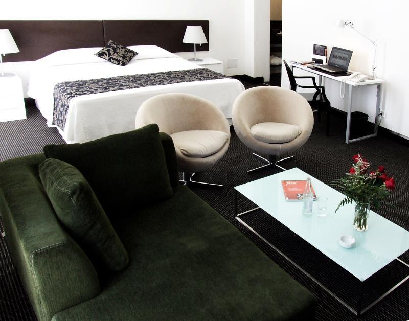 Plaza Fuerte Hotel Montevideo Ruang foto