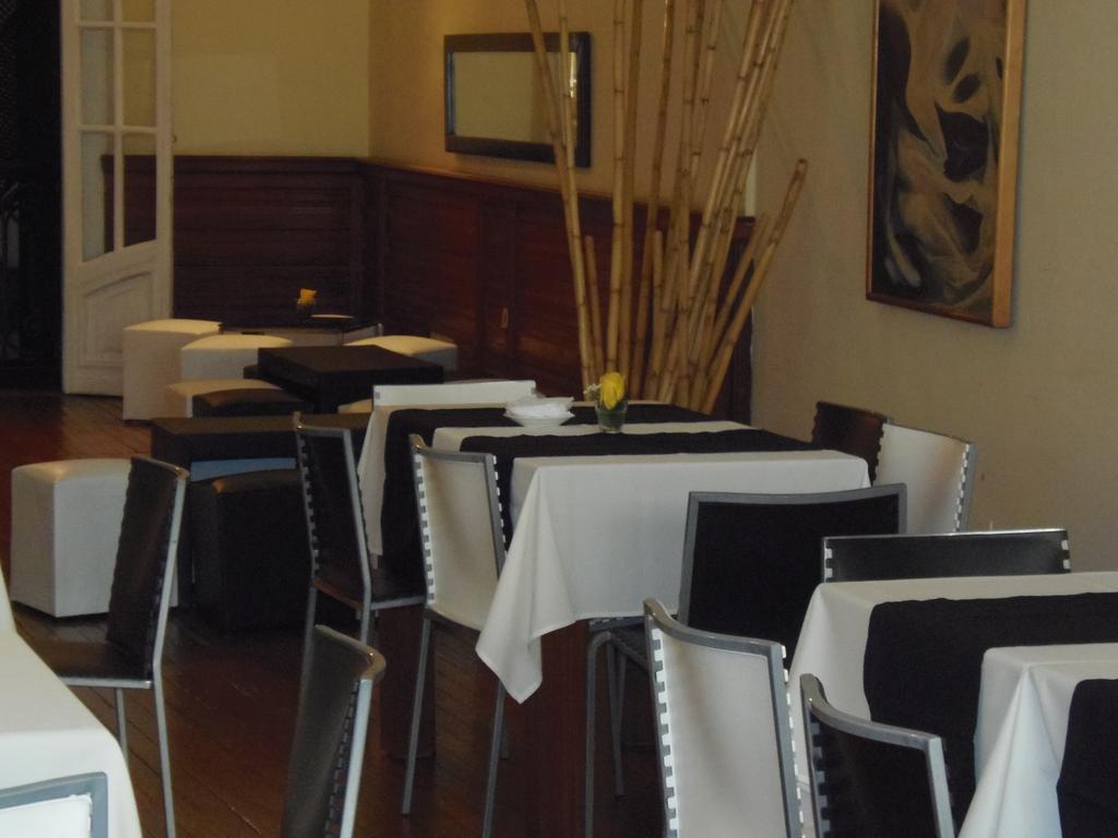 Plaza Fuerte Hotel Montevideo Bagian luar foto
